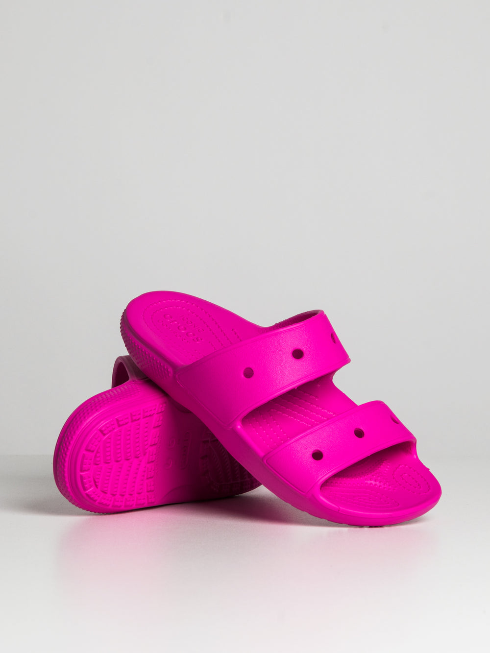 WOMENS CROCS CLASSIC SANDAL - CLEARANCE