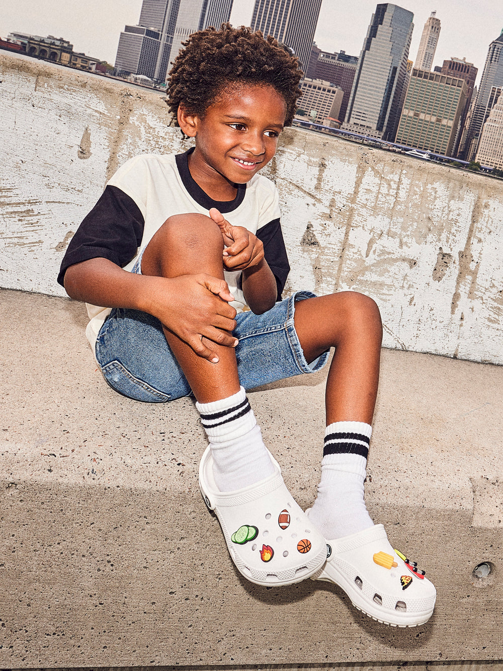 KIDS CROCS KIDS CLASSIC CLOG - CLEARANCE
