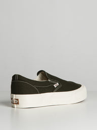 MENS VANS SLIP ON VR3 - CLEARANCE