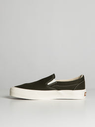 MENS VANS SLIP ON VR3 - CLEARANCE