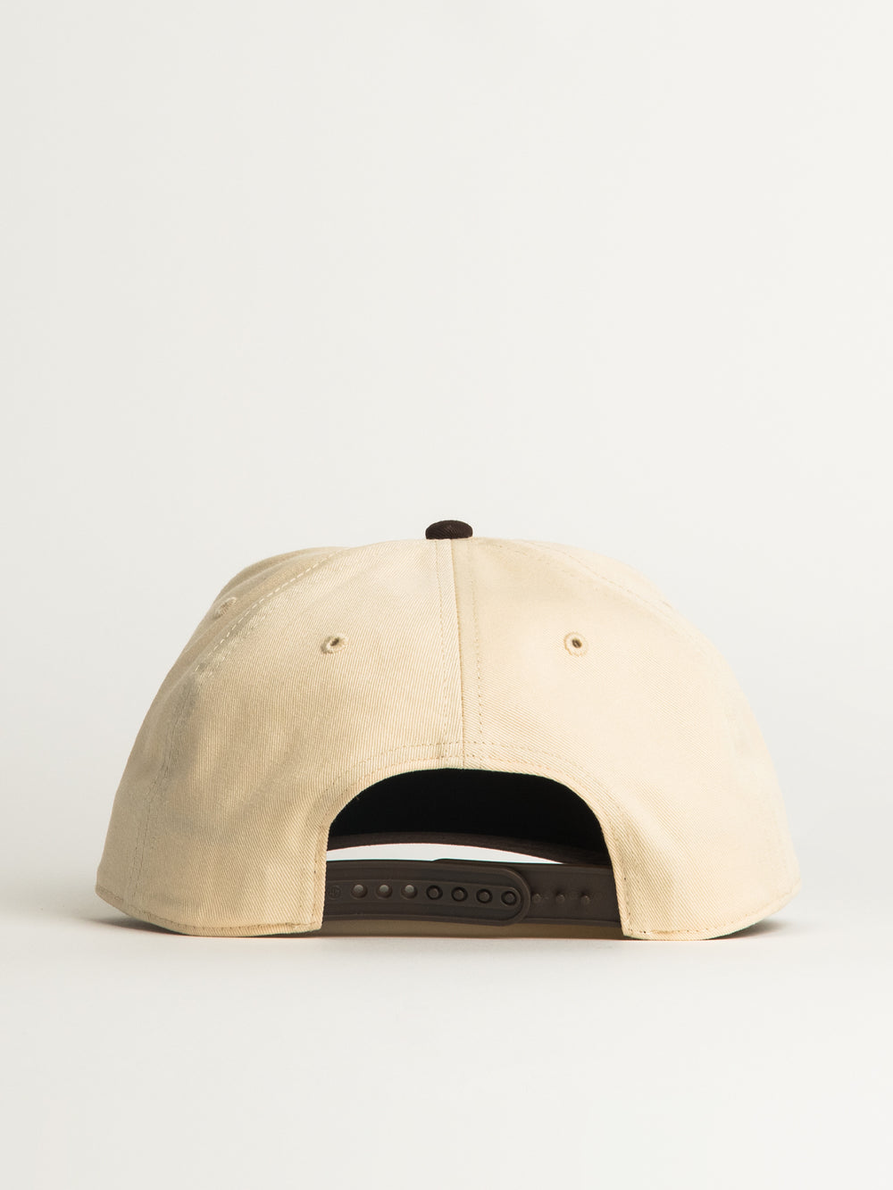 47 LA 2TONE HITCH CAP - NAT
