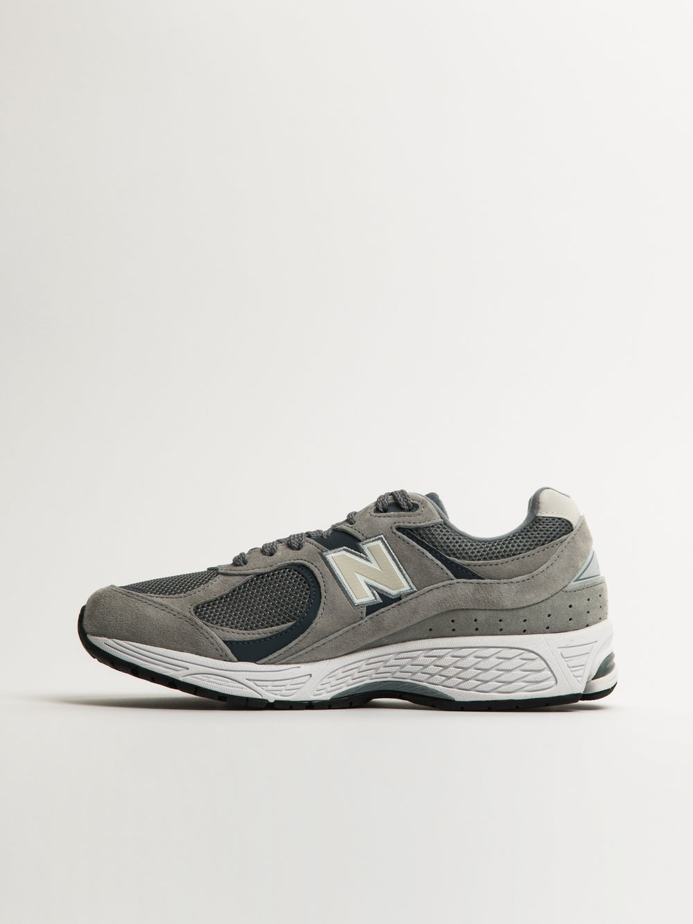 MENS NEW BALANCE 2002 SNEAKER