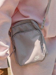 ◇Nike◇ Heritage Crossbody Bag 4L Black White DB0456010 Nike Heritage Crossbody Bag (4L) - Top4Running.com