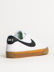 WOMENS NIKE COURT LEGACY NEXT NATURE SNEAKER