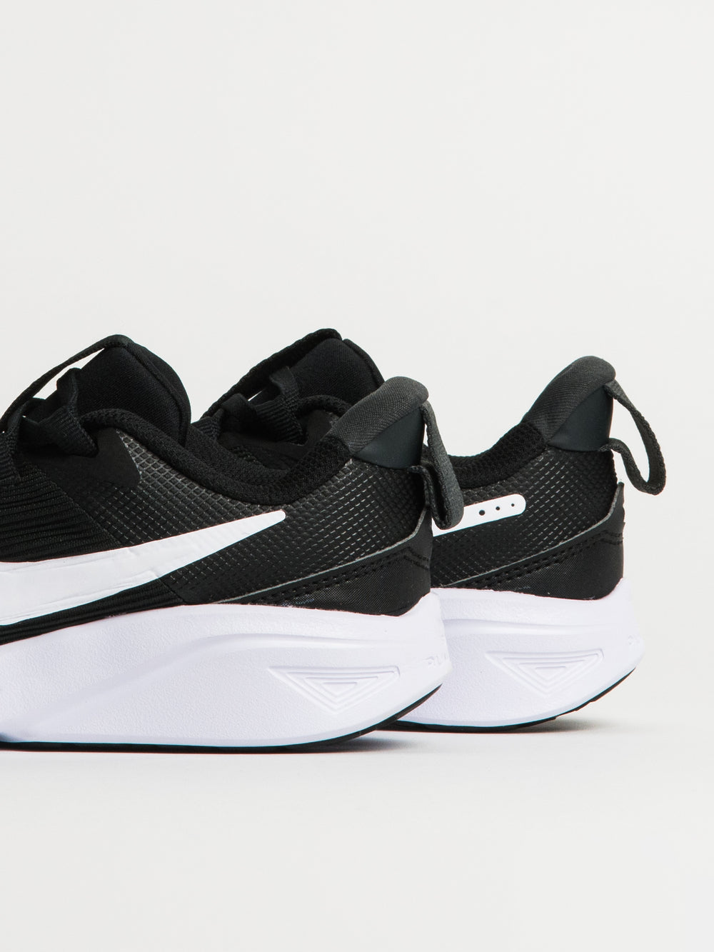 KIDS NIKE STAR RUNNER 4 SHOES