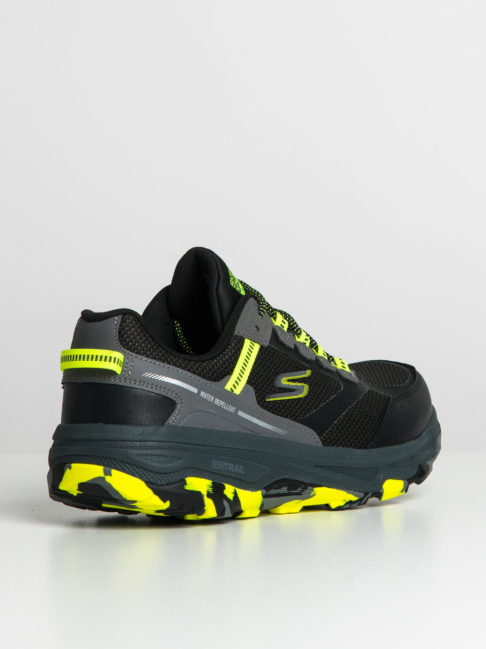 Skechers Running Shoes For Men ( Black ) for Men - Buy Skechers Men's Sport  Shoes at 5% off.