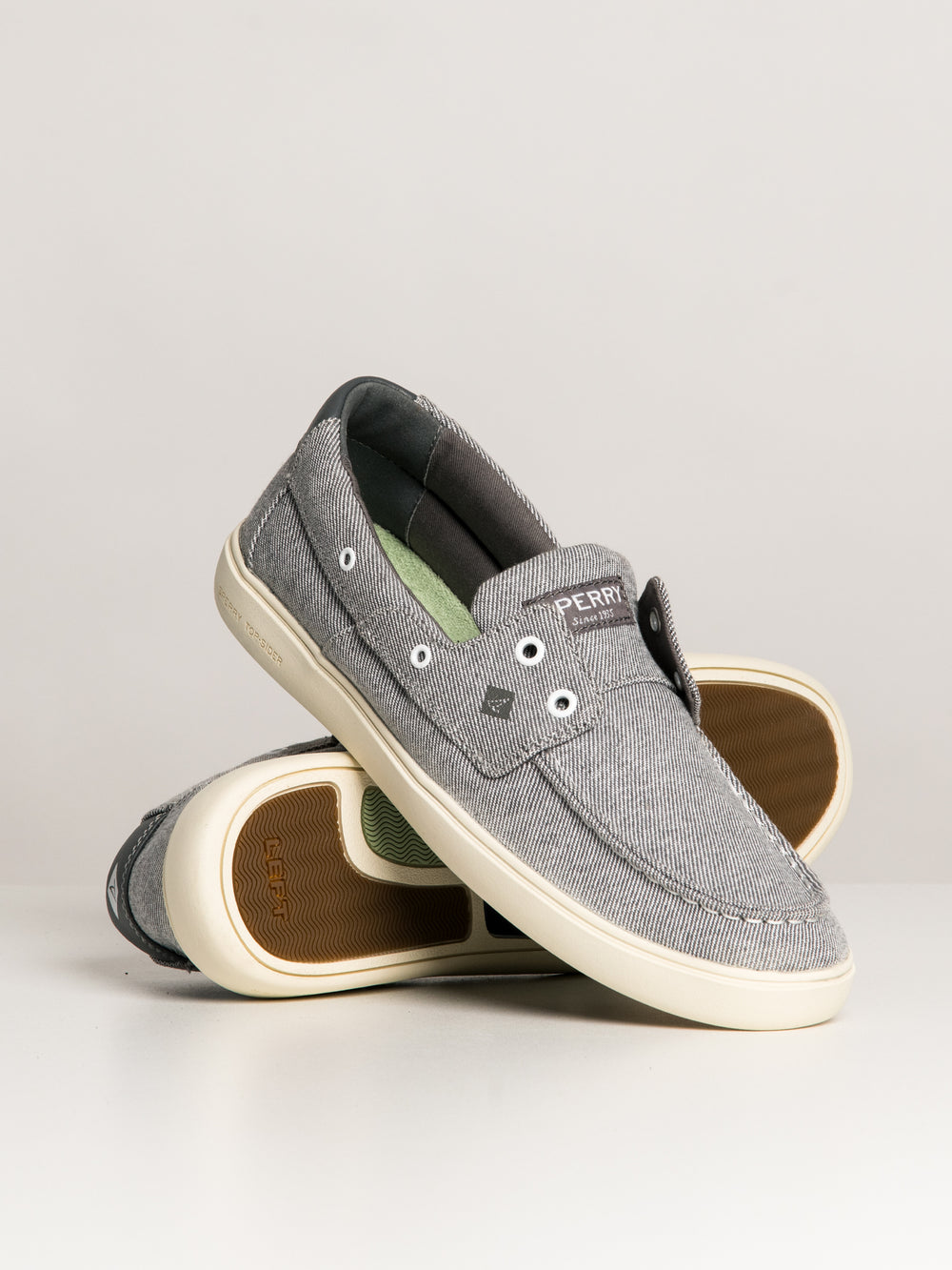 MENS SPERRY OUTER BANKS 2-EYE BOAT SHOE