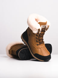 WOMENS UGG ADIRONDACK III BOOTS