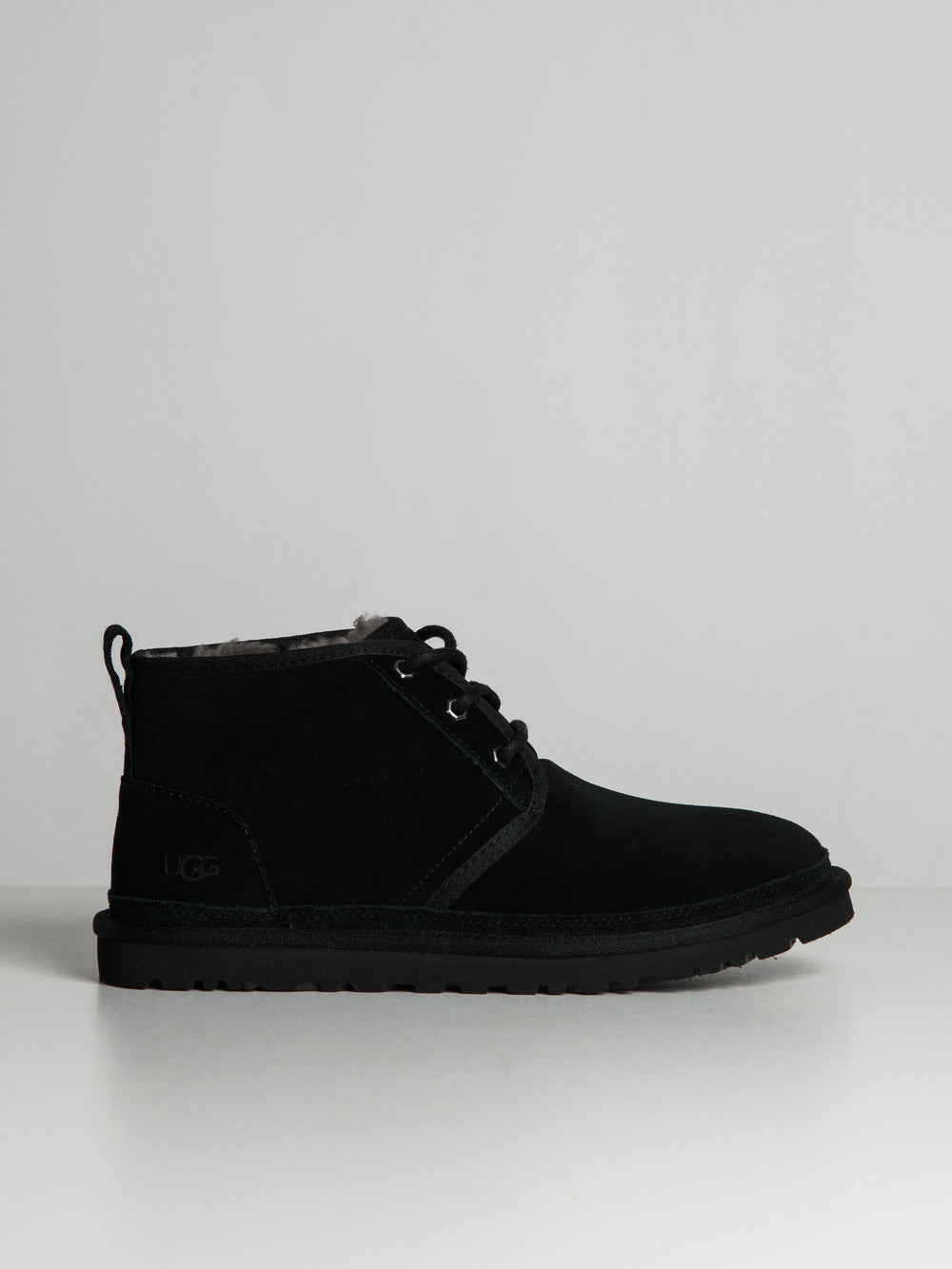 Black mens deals uggs neumel