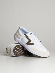 MENS VANS LOWLAND COMFYCUSH  - CLEARANCE